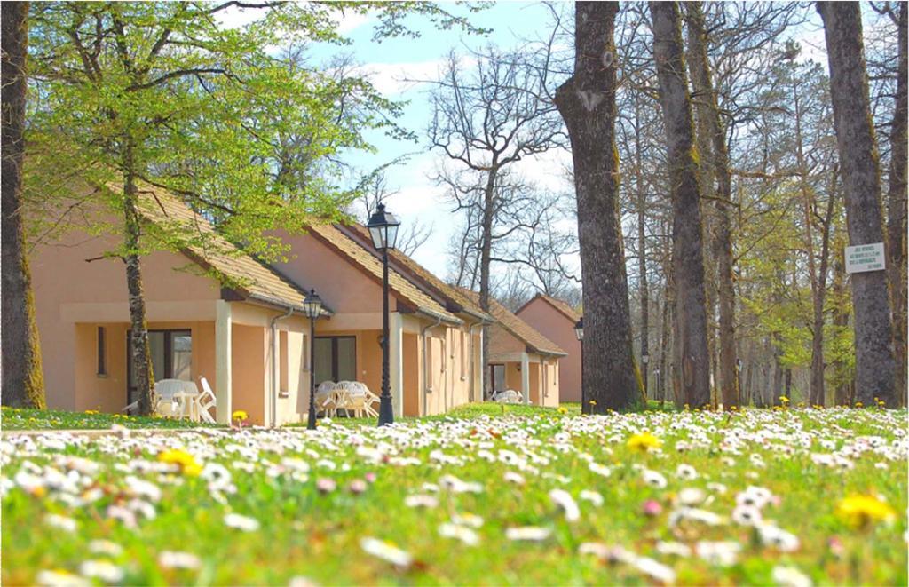 Hotel Vvf Perigord Sorges-En-Perigord Zewnętrze zdjęcie