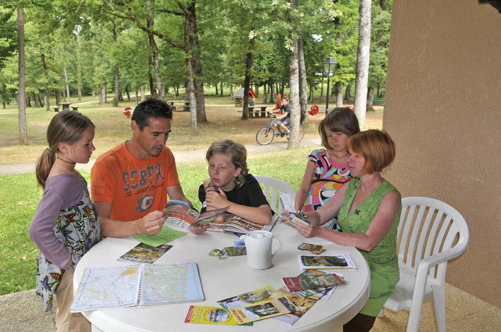 Hotel Vvf Perigord Sorges-En-Perigord Zewnętrze zdjęcie